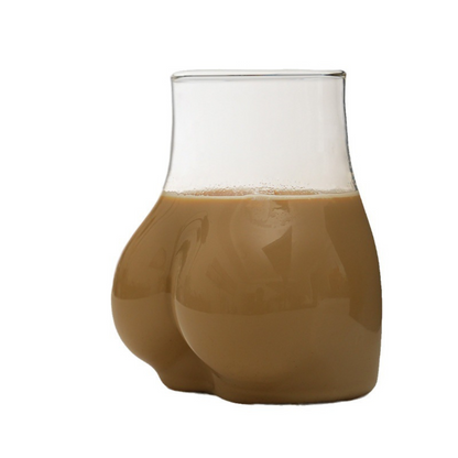 Elegenates Glas mit Weiblichen Rundungen