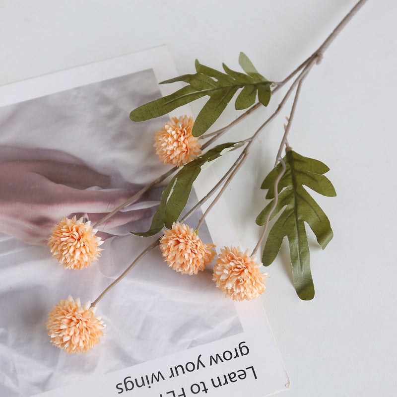 Künstliches Blumenarrangement mit Chrysanthemen & Eukalyptus