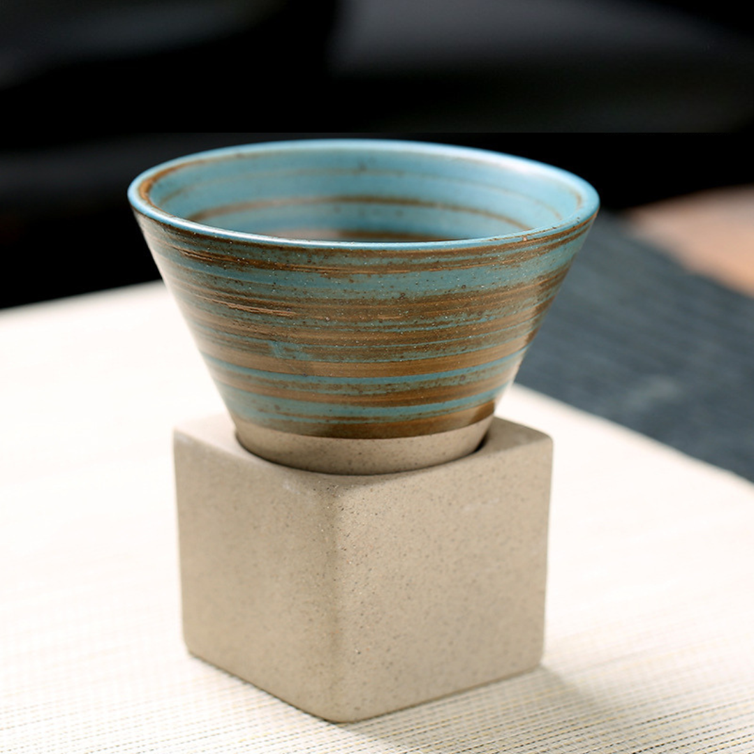 Handgefertigte Keramik Tasse aus Japan