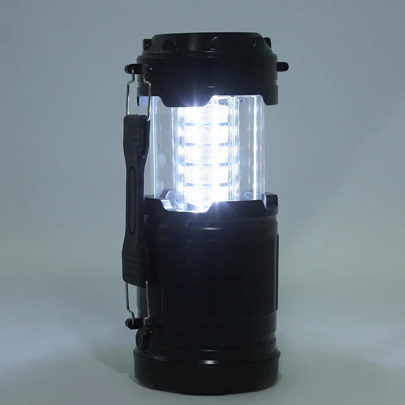 Kompakte LED-Campinglaterne – LuminaGlow